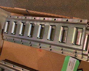 lot 135 image: E Track (Qty 6)