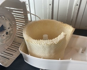 lot 177 image: Room Humidifier