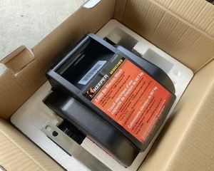 lot 76 image: 2K Electric Winch (for parts or repair)