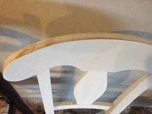 lot 3 image: Two Kitchen Chairs