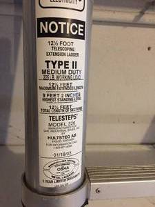 lot 18 image: 12.5 Foot Telescoping Extension Ladder