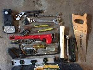 lot 20 image: Tool Box Full of Tools