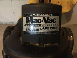 lot 21 image: McCulloch Indoor  Outdoor Vac  Mulcher
