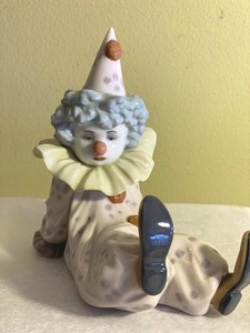 lot 102 image: Llandro Baby Clown #5812