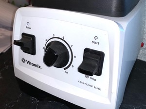 lot 132 image: Vitamix Blender