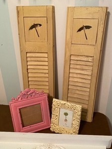 lot 52 image: Misc Home Decor