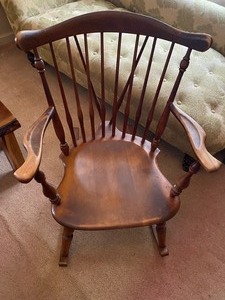 lot 28 image: Vintage Rocking Chair