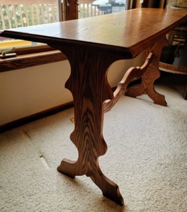 lot 22 image: Vintage Oak Console Table