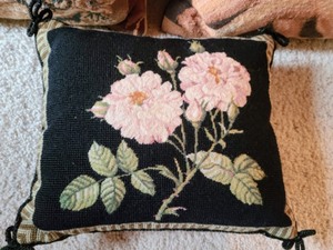 lot 34 image: Embroidered Accent Pillows