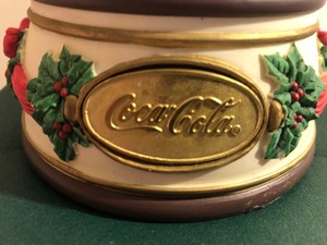lot 36 image: Would Like to Buy the World a Coke Coca-Cola Snow Globe