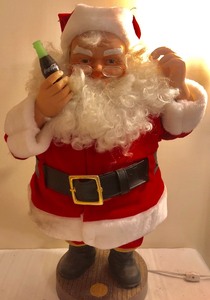lot 22 image: Animated Coca-Cola Santa