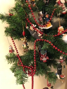 lot 67 image: Coca-Cola Decorated Wall Tree