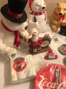lot 15 image: Lot of Lot of Coca-Cola Collectables
