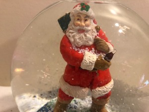 lot 93 image: Musical Coca-Cola Snow Globe
