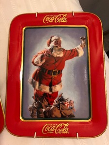 lot 102 image: Coca-Cola Collectors Plates