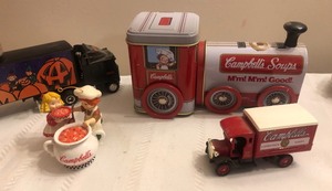 lot 148 image: Collectible Campbells