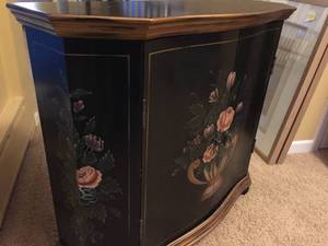 Beautiful Floral Painted Storage Small Console Table