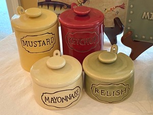 Decorative Kitchen Items