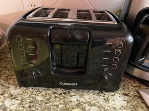 Cuisinart Toaster and Kitchen Aid Coffee Maker
