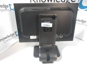lot 31 image: HP 22 in LCD Monitor wstand