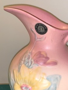 lot 12 image: Hull Pottery Pitcher with Original Sticker