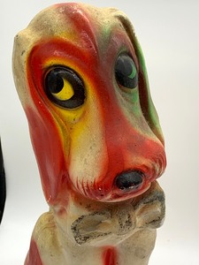 lot 77 image: Two Bright Colored Chalkware Dog Figurines