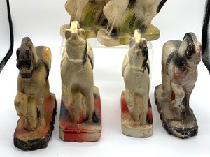 lot 71 image: Six Pieces of Vintage Chalkware