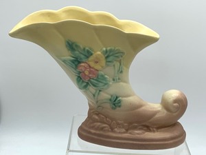 lot 74 image: Two Pieces Cornucopia Hull Pottery