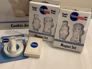 lot 137 image: Pillsbury Doughboy Items
