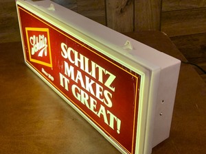 lot 162 image: Vintage Schlitz Light