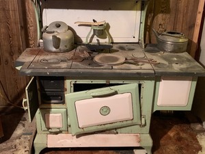 lot 165 image: Sanico Antique Enamel Wood Stove