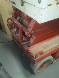 Snorkel Platform Lift Model SL-25 Wildcat OmniQuip. Electric.