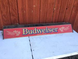 lot 3 image: Budweiser Hanging Light
