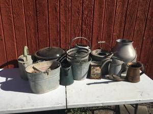 lot 17 image: Collection of Galvanized Metal Buckets