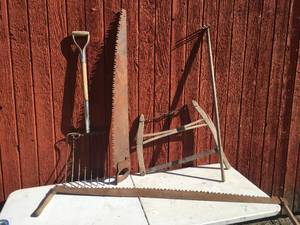 lot 20 image: Collection of Old Tools
