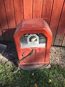 lot 22 image: Lincoln Electric Arc Welder