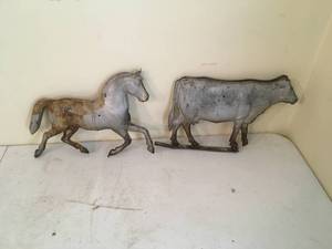 lot 107 image: Old Metal Farm Dcor