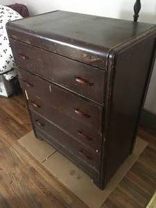 lot 136 image: Waterfall Dresser