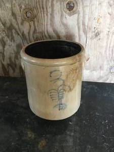lot 140 image: 3 Gallon Crock