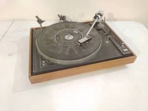 BIC Belt Drive 980 Turntable Record Player