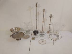 Collection of Glassware & Dcor