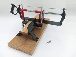 lot 004 image: HMC HEMPE Manufacturing Co Miter Box Heavy Metal w Board & Saw
