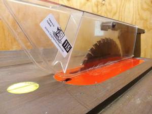 lot 115 image: Vintage SEARS CRAFTSMAN 10 Inch Table Saw - Works Great