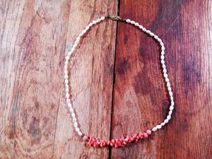 lot 161 image: Saltwater Pearl and Coral 16 necklace