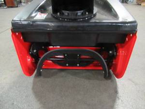 lot 3 image: CRAFTSMAN 21-in Single-stage Gas Snow Blower CMXGBAM1054539