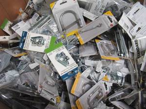 lot 323 image: WHOLESALE MIXED PALLET OF HARDWARE, HOOKS, BOLTS AND MORE