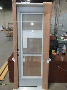 lot 600 image: Masonite 32 in. x 80 in. Full Lite Mini Blind Right-Hand Inswing Painted Steel Prehung Front Exterior Door No Brickmold.