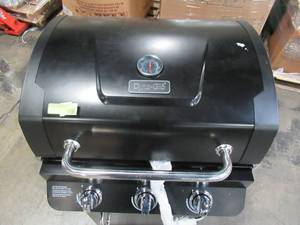 lot 330 image: Dyna-Glo Premier 3-Burner Natural Gas Grill in Black DGP397CNN-D