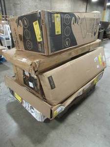 lot 441 image: WHOLESALE MIXED PALLET OF MISCELLANEOUS TUBS, FURNITURE AND MORE