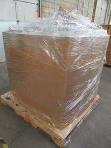 lot 105 image: WHOLESALE MIXED PALLET OF MISCELLANEOUS RECESSED INDOOR LIGHTING & MORE